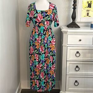 Diane Von Furstenberg Floral Square Neck Short Sleeve Picket Maxi‎ Dress Small